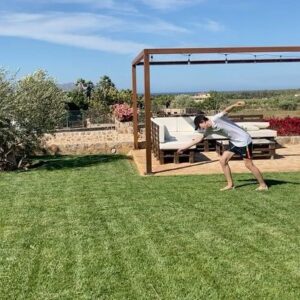 Daan Lennard Liebrenz Instagram - Having fun in the sun while shooting for a new project.☀️