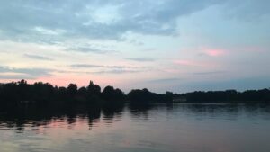 Daan Lennard Liebrenz Instagram - Fun-summer-evening☀️💦🤿
#summer #fun #potsdam #heiligersee #daanlennardliebrenz