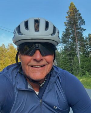 Dag Otto Lauritzen Instagram - 90 km På Hjul med de lokale «proffene» @stian_lauritzen @knutugland - Super kveldstur, Grimstad, Froland, Hynnekleiv, Herrefoss og hjem. 🚴‍♀️🚴‍♀️🤩👍 #hverdagstrim #sykkelglede
