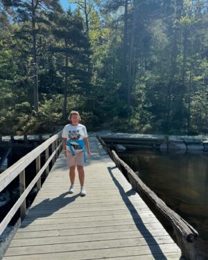 Dag Otto Lauritzen Instagram - Flott tur til #Kniben innerst i Kaldvilfjorden. Fine stier, nydelig utsikt og følelsen av  Sørlandssommer. #hverdagstrim @ellenlaur