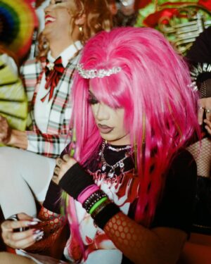 Dahlia Sin Instagram - CLASS OF ‘24 

@THEM

Special thank you too @sarahlubyburke @mathewkrodriguez

Hair @v.i.d.a.n.a_ Color clip-ins @loveangiex3_extensions #scenequeen 
 
Creative Director: @missleidyrodriguez @jimi_urquiaga 
Graphic Designer: @neatasheck
Yearbook Portrait   Class group shot Photographer:  @MARTINGATTISTUDIO
Superlative Photographer: @nicolaspadron
Candid Photographer: pasteltraces
Location: ARTANDDESIGNNYC
Special Thanks @Ljardinier
EQ: @milk @neighborsbrooklyn
Production Company: @neighborsbrooklyn
Lead Creative Producer: @felixcadieu
Creative Producer: @boy_sandwich
Creative Producer: @kendalsteensen
Production Coordinator: @wmanogue
Production Assistant: @_kindlover @lunaabreia @kaylinskye alexsweterlitsch
Stylist: @katelyndjohnson 
Styling Assistant: @theballgownboy 
Set Designer: @ilananotilana 
Set Dresser: Caitlin Charles
Set Assistant: @bellenajjar
Casting Director: @missleidyrodriguez @jimi_urquiaga 
Photography Assistants: @celsoassuncao bkphotographynyc Chris Morell
Graduation Gift Sponsor:  @aboutfacebeauty @mybarriere @beautyblender @goodlight.world @loveseen @touchland
Lunch Sponsor:  @magnoliabakery @twobootspizza