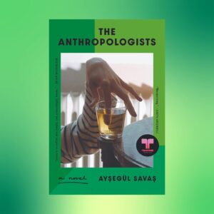 Dakota Johnson Instagram - Our August book pick is THE ANTHROPOLOGISTS by Ayşegül Savaş. It’s about finding your place and time in the world.

💚🥃💚

Asya and Manu are looking at apartments, envisioning their future in a foreign city. What should their life here look like? What rituals will structure their days? Whom can they consider family?

As the young couple dreams about the possibilities of each new listing, Asya, a documentarian, gathers footage from the neighborhood like an anthropologist observing local customs. “Forget about daily life,” chides her grandmother on the phone. “We named you for a whole continent and you’re filming a park.”

Back in their home countries parents age, grandparents get sick, nieces and nephews grow up-all just slightly out of reach. But Asya and Manu’s new world is growing, too, they hope. As they open the horizons of their lives, what and whom will they hold onto, and what will they need to release?

Unfolding over a series of apartment viewings, late-night conversations, last rounds of drinks and lazy breakfasts, The Anthropologists is a soulful examination of homebuilding and modern love, written with Ayşegül Savaş’ distinctive elegance, warmth, and humor.

💚

Get your copy of THE ANTHROPOLOGISTS @bookshop_org   Enter TeaTimeAugust for 15% off when you check out. Code expires August 31. Link in bio.