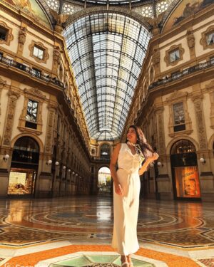 Daksha Nagarkar Instagram - Ciao Milano, you were 🥵
.
#dakshanagarkar #love #happy #instadaily #milan #italia #travelgram
