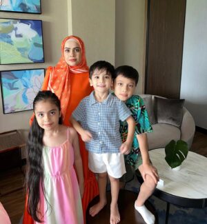 Daler Yusuf Instagram - Weekend well spent with my family. My kids enjoyed everything about the hotel.  Food was amazing with various selections. And of course their playground and huge swimming pool got them busy the entire weekend. Alhamdulillah. 

ps: Special thanks to Encik Omar for guiding us and for being super helpful during our stay at @mresortandhotelkl