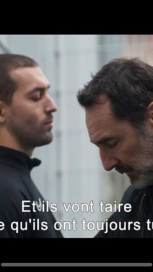 Dali Benssalah Instagram - JE VERRAI TOUJOURS VOS VISAGES est sur @canalplus 
de Jeanne HERRY produit par CHI-FOU-MI PRODUCTIONS & TRÉSORS FILMS 
Gros film gros casting et surtout grosse équipe : 

—MISE EN SCÈNE-
Hélène FABRE Hélène ROBERT Julie PLIOUCHTCH Solène COLLARD Chloé RUDOLF
—PRODUCTION-
Vincent PIANT
Emilie MAGGIAR Anne-Cécile VERGER Audrey PAZZÉ Lucile VAINSTEIN Juliette MOGENET
—RÉGIE-
Benjamin JOURNET Nicolas JARRY Basile HEALY Chloé OSTÉ Barbara BOEYKENS Joaquim KUGLER Marie AZANCOT Maïana BIDEGAIN Arthur HINNEKENS Adrien MOURNETAS Lucas ZEITOUN
--IMAGE-
Nicolas LOIR Thomas BURGESS Vincent TOUBEL Astrid NOEL Marine LEBON Thibault PIHOUÉE Juliette LE BAGOUSSE
—SON-
Rémi DARU Nina MAINI Achille LANGE
—ÉLECTRICITÉ-
Thomas GARREAU Martin CHANVILLARD Arthur BENOIST
—MACHINERIE-
Titoune DEFOSSEZ Adrien PELLEGRINI Julien SAFFROY
—COSTUMES-
Isabelle PANNETIER Marine DUPONT Camille SIMON
—MAQUILLAGE-
Christophe OLIVEIRA Jade CHARHON
Catherine BRUCHON Emma CHICOTOT 
—COIFFURE-
Lucas COULON Alexandra BECQUET
—ACCESSOIRES-
Ulrich DUVAL
—DÉCORATION-
Jean-Philippe MOREAUX Delphine MABED Quentin MILLOT Noémie JUILLET Céline PAUMIER Adrien ABITEBOUL François SCALA Isabelle MAGOS
—POST-PRODUCTION-
Nicolas MOUCHET Séverine CAVA Francis VESIN Margot BARLET
—CANTINE-
LA CANTEAM la régalade 
—REFERENTE COVID- 
Carine SAGLIER

Et bien sûr les surveillants pénitentiaires et tout ceux qui ont participé mais que je n’aurais pas pu rencontrer en région