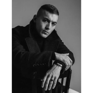 Dali Benssalah Instagram - 📷 @guillaumelandry / 🧣 @benoit_tardif_stylist / 🕯 @maxime_sery