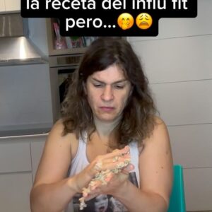 Dalia Gutmann Instagram - Quise ser de las mamis que cocinan rico y sano y fracasé. Una vez mas, fracasé culinariamente🤭😩😅
#AntiInflu☝🏼