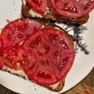 Damaris Phillips Instagram - What made you smile this week? Here are some tiny joys from mine.
Driving the pontoon
Paddle and sock coordination 
Wallis 
Quick dip after work
Flower arrangements from our garden
Bangle display @nearlynewshoplou 
Tomato toast, I’m usually a tomato sandwich lady, but tomato toast was pretty dang good. 
Wild flower walk
My favorite pillowcase 
Cleo