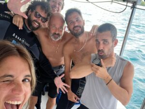 Damián Mollá Instagram - Team Blue Force One Maldivas 💪🏻