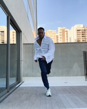 Dan Ferreira Instagram - Passando pra desejar uma excelente semana, meu povo! ✨