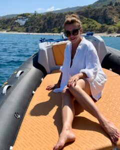 Actress Dana Morávková HD Instagram Photos and Wallpapers August 2024