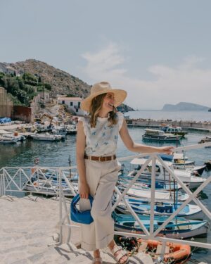 Danae Michalaki Instagram - A day trip to Hydra with @toniasotiropoulou , the perfect way to start off summer with @tedbaker 

#Ad #TedBaker #PostcardsFrom

📽️ @rollingscorpio @tasoka_kouki 
📷 @billoshnookums 
Sound @daphnefarazi
Mua @panagiotis.karakasis 
Hair @iliaskoutsaftikis