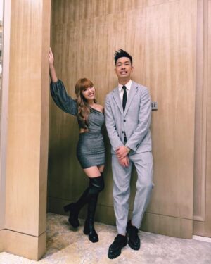 Daniel Chen Instagram - 菲律賓商演完工，謝謝團隊齊力造就這場活動，每分每秒都創造了美好的瞬間。謝謝何美雙語主持Carry，即時翻譯太強了。