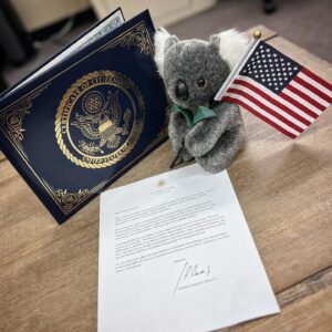 Daniel Feuerriegel Instagram - I did a thing 🇺🇸 🦅 🗽 

I’ve been here 10 years. Guess I now have to stay a little longer 😉

Don’t worry Australia, you’ll always be my first #poppedmycherry 🇦🇺 

#teamamerica #citizen #stillanaussieatheart