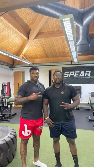 Daniel James Instagram - Got some great work in today @spear_training @coach_sic @juwontanamo_bay  Ran into the big fella today @gervon 
Get that work in this season kill a