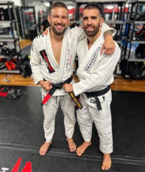 Daniel Weichel Instagram - Ich bin sehr dankbar, dass ich ein Teil dieser besonderen Reise sein darf und es ist mir eine große Freude und Ehre @madmaxcoga meinem besonderem Freund seinen Black Belt überreichen zu dürfen. #jiujitsu #passion #brother #family #mmaspirit