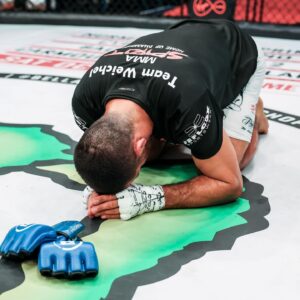 Daniel Weichel Instagram - 3 month ago today 🙏🏽
After 21 years, 57 professional fights a huge and very special chapter of my life came to an end.
Forever grateful for those memories and friendship’s MMA brought into my life.