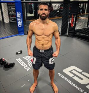 Daniel Weichel Instagram - Finally and fortunately back to full training after successful hand surgery and rehab

Whoever wants some can get it 👊🏼
@kaiboikamaka @madsburnell @bellator.europe @bellatormma