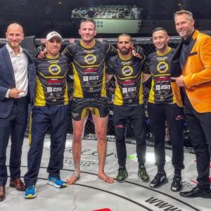 Daniel Weichel Instagram - Huge congrats on an amazing career. True legend @stephanpuetz 
I‘m thankful to share some great memories with you my friend. 🙏🏽