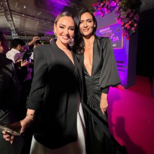 Daniela Nicolás Instagram - MOMENTO FAN! 💣 
Para todos los que somos fanáticos de Betty La Fea, esto es lo máximo!!!! 😍

Recuerden que desde el 19 de julio por @primevideolat se viene #bettylafea la historia continúa! ♥️