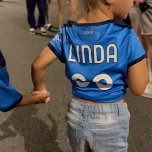 Daniela Nízlová Instagram - FORZA NAPOLI⚽️💪🏼 @stanleylobotka37 @officialsscnapoli @twiinsmusic @veronikatwiins