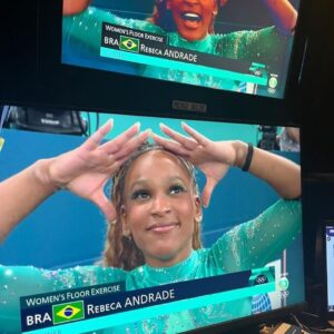 Daniele Hypólito Instagram - @rebecarandrade é Campeã olímpica 🔥🔥🔥🔥🥰🥰🥰🥇🥇🥇🥇🥇

#olimpiadas #gynastics #ginastica