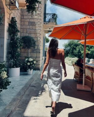 Daniella Rahme Instagram - Take me back to July 🤍

#DaniellaRahme #دانييلا_رحمة