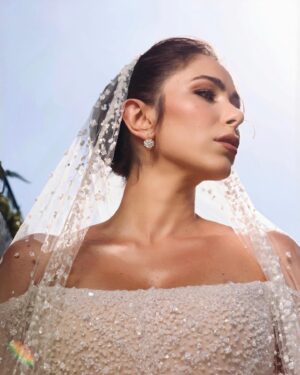 Daniella Rahme Instagram - I am deeply grateful to you all for your love & warm wishes on our wedding day 🤍💍 
#DaniellaRahme #دانييلا_رحمه