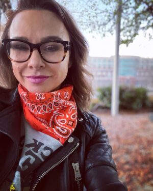 Danielle Harris Instagram - Goin into the first weekend of November like…🍁🦃🎃#kentucky #bringmewhisky #south #loveit @the_waverly_hills_sanatorium