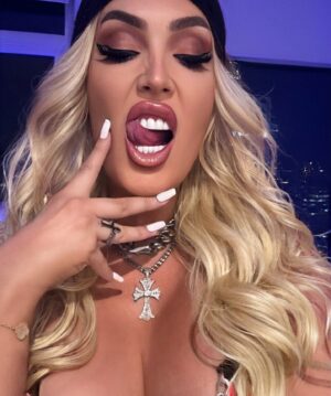 Daniielle Alexis Instagram - 👽