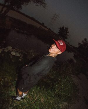 Daniil Matseychuk Instagram - Sounds like kaif into the night 🌌✨👀 

feeding mosquitoes is also fine😅

Thank you @nnnatnot 🫶🏽📸

#night #nature #river #la #danieljoyharper #outdoors #frogtown