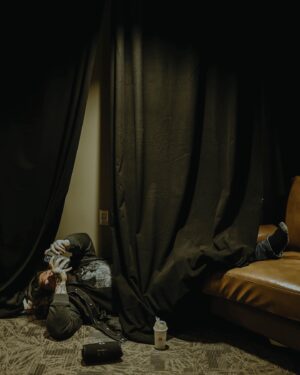 Danny Kiranos Instagram - People think “going on tour” involves playing music but it actually means finding comfort and warmth wherever you can. It’s science. It’s the best. 

We continue to science with @floggingmolly and @gensdegenerates tonight in Madison at @thesylvee!

Check the rest of the dates in our bio and get yourselves to a show 🖤 

📸: @megaan