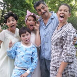 Danny Nucci Instagram - #nicefamily @lepyisawesome @camilabanus  @sosiebacon  #annabellasciorra