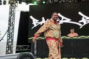 Danzal Baker Instagram - CENTRAL PARK NEW YORK CITY 🥵
What a time! Shout out to @gflip for jumping upwith me to perform My Mind together live for the very first time 👊🏾 

📸 @ian.laidlaw