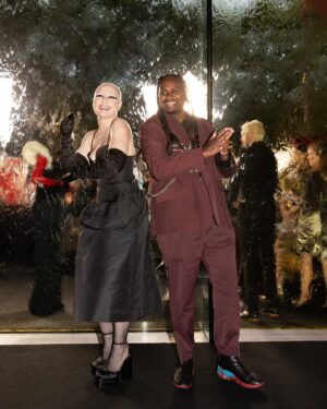 Danzal Baker Instagram - What a night opening Alexander McQueen at the NGV Gala 🎉

Wearing @songforthemute x 2 styled by @aurieindianna 
shout out to @mercedesbenzau for getting us there in style 

@ngvmelbourne #NGVGala
📸 @lucasdawsonphotography @igotshotbycharlie