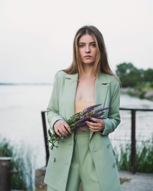 Daria Petrozhytska Instagram - архів🪻
Чотири роки тому з @alenalazarevafoto 🥰