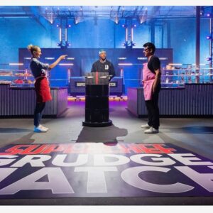 Darnell Ferguson Instagram - The energy is everything!!!! This Tuesday at 9pm est I promise you this episode gives you everything and more that you want out of a competition show!!! #superchefgrudgematch #foodnetwork #streamonmax #itainteasybeingsuper