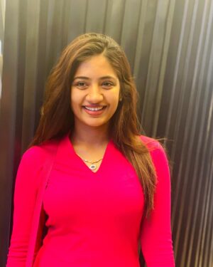 Darshini Gowda Instagram - True friends are like diamonds—bright, beautiful, valuable, and always in style.
@darshini_17.vp 
@darshinigowda01