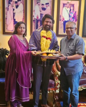 Dato Sri G Gnanaraja Instagram - The President & Management of Sree Selva Vinayagar Temple, Jalan Tepi Sungai KLANG, visited #DSG @datosrig at his residence today to extend our official invitation to be our main VIP guest for #VinayagarChaturthi #AnnualCelebration on Saturday, 7 September 2024. 

● DSG has agreed to attend but subject to his shooting dates in India ● (TO BE RECONFIRMED)

Thank you DSG🙏🏻

சனிக்கிழமை
7 September 2024
80-ஆம் ஆண்டு விநாயக சதுர்த்தி விழா
ஸ்ரீ செல்வ விநாயகர் ஆலயம், ஜாலான் தேப்பி சுங் கை, கிள்ளான்

சிறப்பு வருகை : 
டத்தோஸ்ரீ ஜி @ டிஎஸ்ஜி

@nambikkaimedia_events
@varnammalaysia
@mannin.mainthan.my
@mku_malaysiakalaiulagam
@entamizh_vannangal 
@vimarsagan_media 
@tazhalmedia
@tamil_cinemaulagam
@varnangalfm 
@tubelight_dot_com7 
@verrakathaigal
@filmviews_my 
@lokaldotcom 
@takkali.chutney
@soupfm
@jeifm
@makkalosaidigital
@malartv.my
@yuvanism.malaysia 
@vijayfansofficialsquad 
@malaysia_ajithfanclub 
@yuvanism.malaysia
@malaysiaskfc