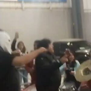 Dave The Clown Instagram - Muchas gracias a esa porra incansable de Toluca por todo el apoyo y en ningún momento pararon de tocar , gracias gracias GRAN PORRA !!!! #tecargóelpayaso