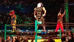 Dave The Clown Instagram - Muchas gracias a toda la gente que asistió ayer al Juan de la Barrera a ver @luchalibreaaa y sobre todo gracias por apoyar a la potencia mundial de la lucha libre LOS PSYCHO CIRCUS !!! #tecargóelpayaso