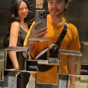 David Archuleta Instagram - When I was Naranja 🍊 en Madrid

Took the guided tour with mi hermana @amber.cosette take me back