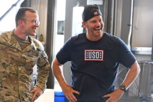 David Boreanaz Instagram - @imdboreanaz embarked on a USO tour where he visited Scott Air Force Base (@teamscottafb) and Fort Leonard Wood (@fortleonardwood) to screen the premiere of #SEALTeam Season 7! 
 
Thank you to the service members and @theuso for graciously welcoming #ParamountPlus and @sealteam_pplus. #TheUSO