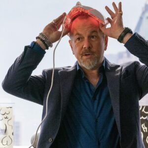 David Costabile Instagram - Benjamin Button at the beginning when he’s old and crusty, or at the end when he’s got the baby smooth skin? @sho_billions @briankoppelman @davidlevien #wags #wagsismyspiritanimal #fuckinwags