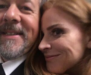 David Costabile Instagram - Donna may love to hate that Daniel Hardman but, there is only love for my pal, the incomparable @iamsarahgrafferty! Tonight is the finale of @suits_usa #danielhardman #suitsseasonfinale #youjustslappedmeinmyface