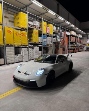 David Henrichs Instagram - Winter beater 🤪❄️🏎️