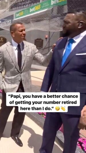 David Ortiz Instagram - ouch 😅🤣

📺: Dodgers vs Yankees, TONIGHT at 7p ET on FOX