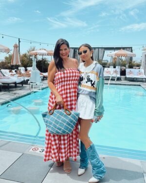 Dawn McCoy Instagram - Spent the perfect summer morning last week celebrating @saltair’s new launch of their Sunscreen Body Oil SPF50 with founder, supermodel, mama - and gorgeous soul - @iskra.
We became fast friends - and she is just as beautiful a person as you would hope her to be.
So much so that she surrounds herself with beautiful-souled women and I left with not only 1 new friend but 3.💕
Plus, I got to see a bevy of old friends to boot. 
Just a really perfect day.❤️

And the sunscreen oil? DIVINE!! 
It comes in two scents - Santal Bloom & Pink Beach and provides sunburn and photoaging protection while a nourishing blend of kukui and mongongo oils and vitamin C leaves skin glowing.
Thank you for hosting the ultimate girly girls’ day, @saltair @iskra & @lionviprelations.

*p.s. This dress is only $29 today! (See slide 2!)
The perfect…USA Olympic, Labor Day, July 4th, Memorial Day, Election Day look.☺️🇺🇸❤️ 

Comment SHOP below to receive a DM with the link to shop this post on my LTK ⬇ https://liketk.it/4N68C

#ltkseasonal #ltkbacktoschool #ltksalealert
