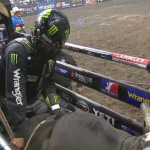 Daylon Swearingen Instagram - 83 on International Gangster and 
91.5 on Langham Kid for the event win @pbrcanada #blessed
@pbr @carolinacowboyspbr @monsterenergy @americanhatco @wrangler @totalfeeds @pneudart @rafterpchaps @lvcordasamericanas