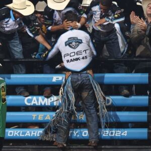 Daylon Swearingen Instagram - 5 for 5. This is just the beginning — 448.00 points to become the highest scoring game in @pbr teams history. There is something special about this group of guys.
•
•
#pbr #carolinacowboys #thecowboyway